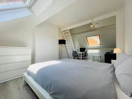 bel appartement avec 1 chambre de +/- 45m2
