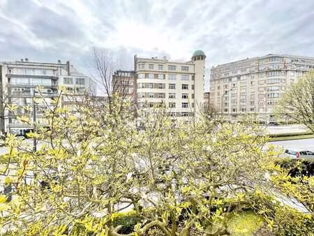spacieux appartement 3 chambres à woluwe-saint-lambert montg