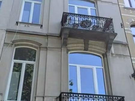 appartement duplex 2 chambres ixelles  plaine chalon