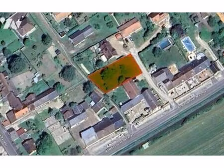 terrain constructible viabilisé à vendre