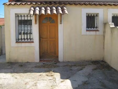la maison de pierre