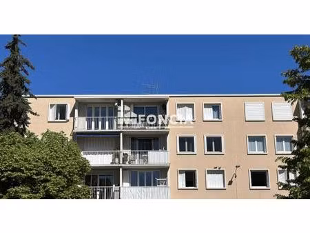 à vendre – appartement f4 avec cave – résidence brossolette