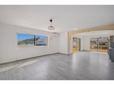 appartement t3 - 2 chambres - 102 m²