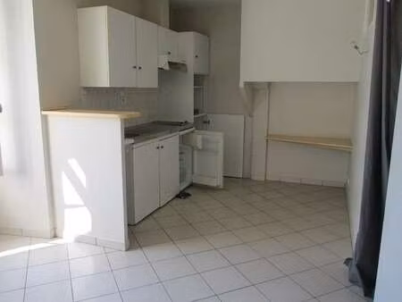 location appartement 2 pièces à vitré (35500) : à louer 2 pièces / 26m² vitré