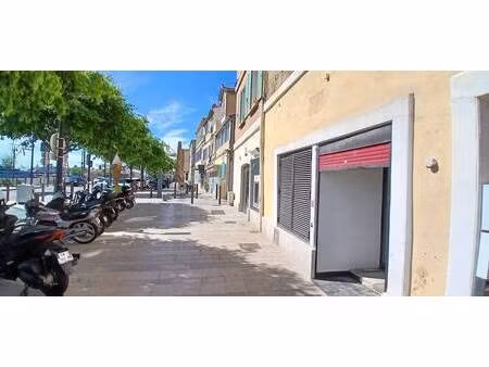 local commercial à louer