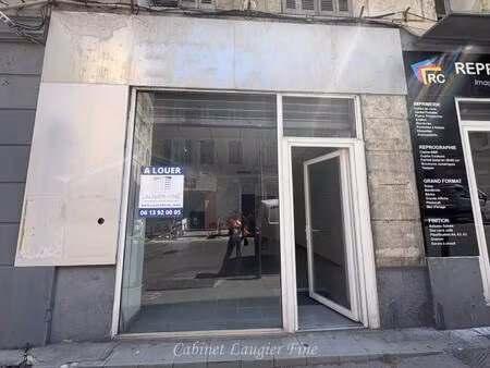 local commercial à louer