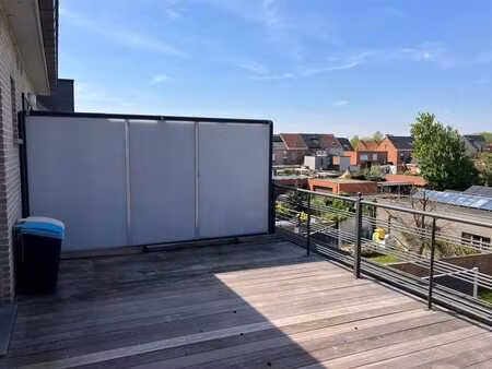 appartement  2 slaapkamers  terras.