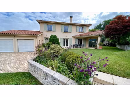 vente maison 6 pièces 152 m² à fontaines-saint-martin (69270)  729 000 €