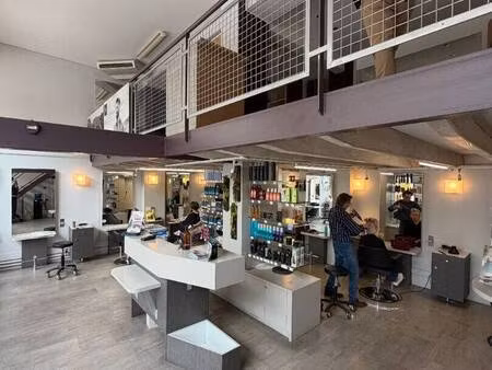 local commercial à louer