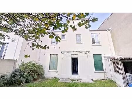 champigny sur marne - immeuble de 5 appartements loués