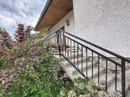 maison de 93m2 à rafraichir sur sous-sol complet secteur étio