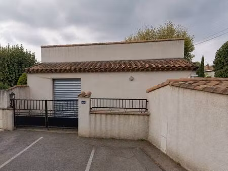 local commercial à vendre