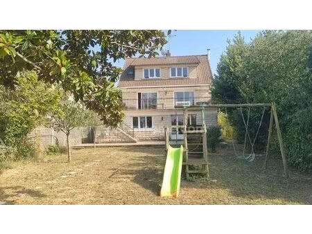 rosny sous bois - plateau d'avron - maison "8 pièces" d'environ 180 m² sur une parcelle de