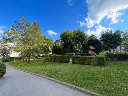 besançon chaprais - vaites : appartement t3 avec balcon et loggia.