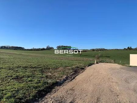terrain constructible viabilisé à vendre