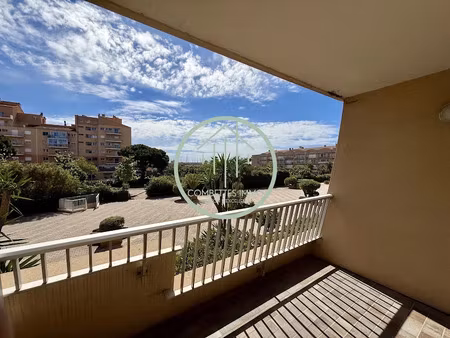 vente appartement 1 pièce 23.48 m² à hyeres (83400)  135 000 €