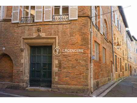 appartement de caractère - palais de justice – 186 m²