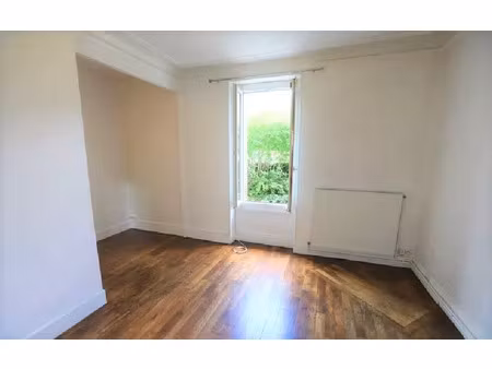 location appartement 1 pièce 23 m² à dijon (21000)