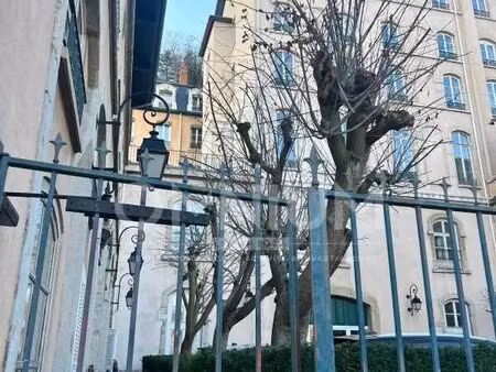 vente bureaux 111 m²