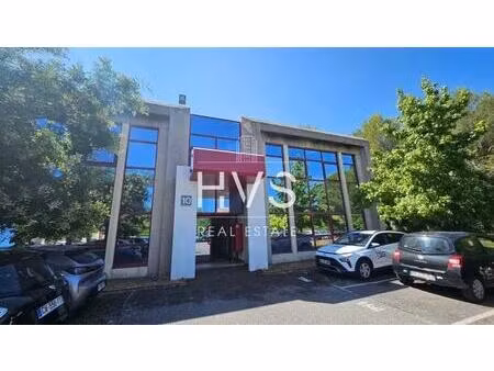 location bureaux 89 m²