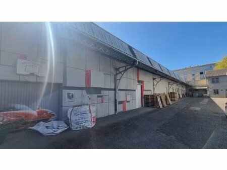 local d'activité oyonnax 400 m2