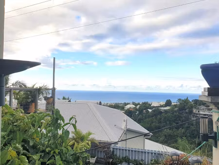villa 4 chambres avec dépendance sur la colline des camelias