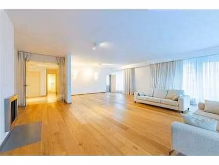 ue/cinquantenaire  splendide appartement 3ch/2sdb  terrasses