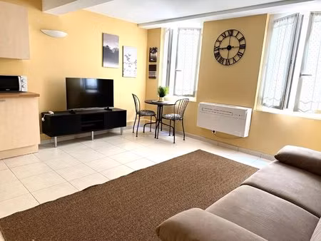 nice - rue de la liberte/alphonse karr - studio meuble de 23.56m²