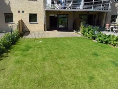 appartement 2 chambres avec jardin à waterloo