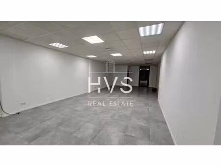 location commerce aix en provence 13090 230m²