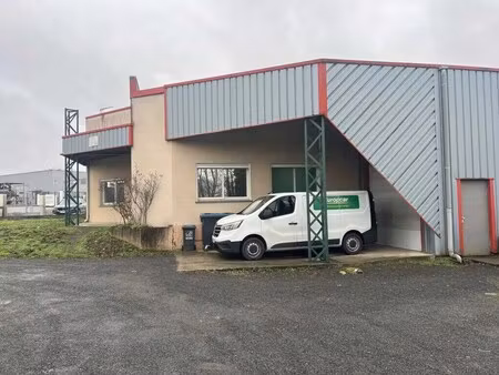 vente local d’activités beautiran 33640 485m²