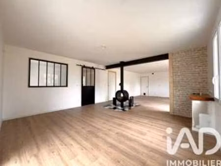 vente maison à mervent (85200) : à vendre / 162m² mervent