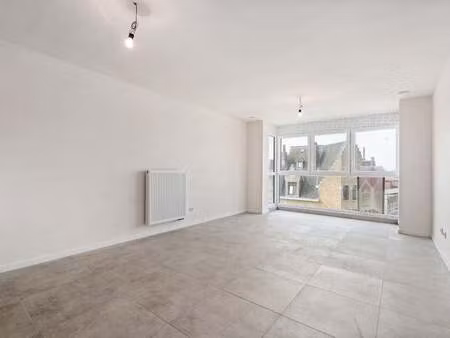 appartement à louer à de panne € 750 (lo4lg) | zimmo
