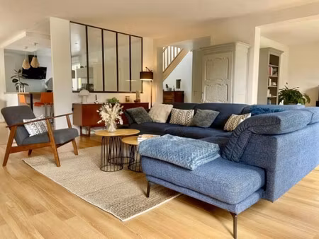 maison de luxe à vendre à bruz