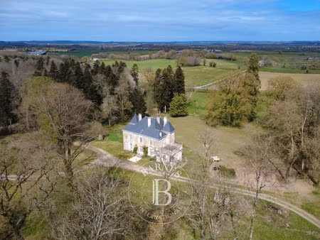 manoir à vendre à pouzauges