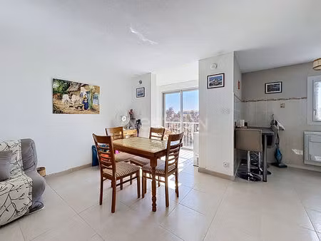 le grau du roi - appartement p2 cabine avec parking - secteur seaquarium