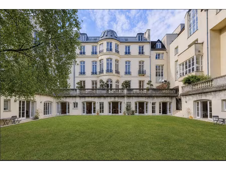 appartement de luxe à vendre dans le quartier archives