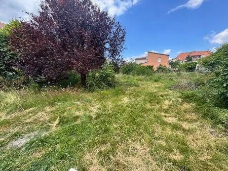 terrain constructible à vendre