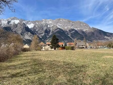 terrain constructible à vendre