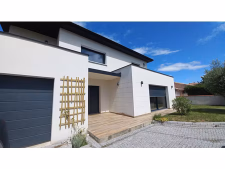 31270 cugnaux: loue maison t5 meublée