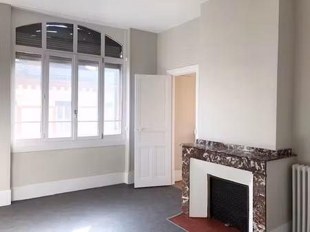 a louer t3 68m² bld de la gare 950 euros cc