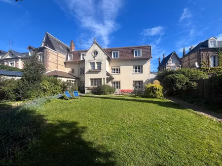 maison de luxe à vendre dans le quartier gallieni-saint andre