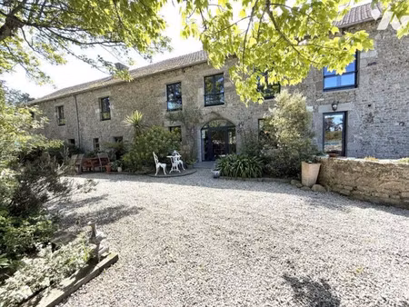 maison de luxe à vendre à angoville en saire