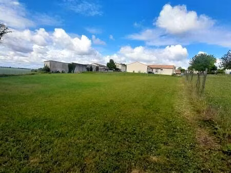 terrain constructible viabilisé à vendre
