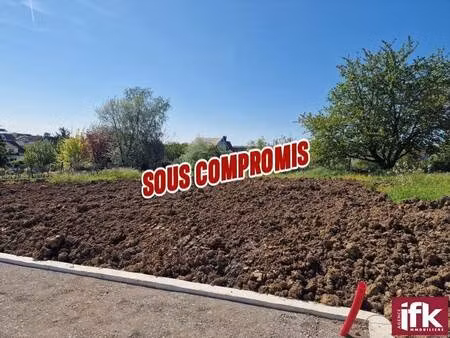 terrain constructible viabilisé à vendre