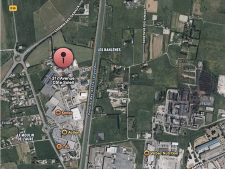 vauvert- a la location zone commercial bureaux professionnel