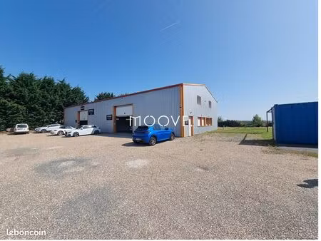 immeuble 635 m² pissy poville