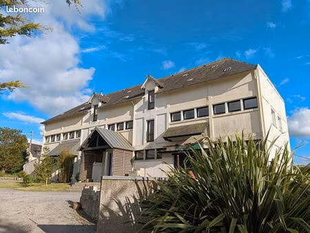 maison 18 pièces 675 m²