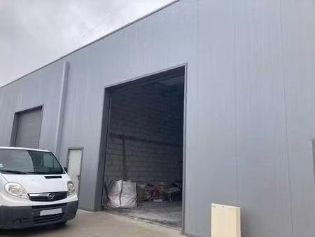 entrepôt à louer
