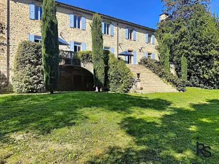 ferme à vendre à vals-les-bains